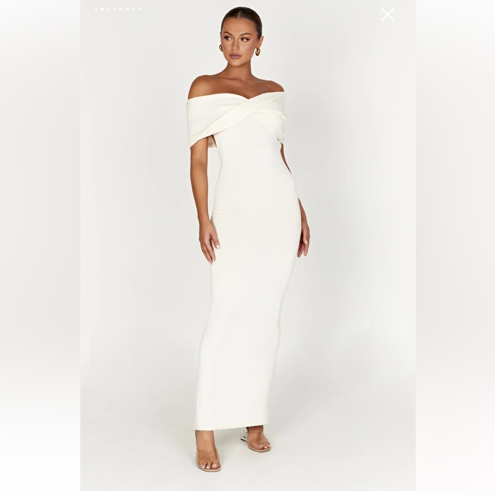 MESHKI TERESE Off Shoulder Maxi Dress